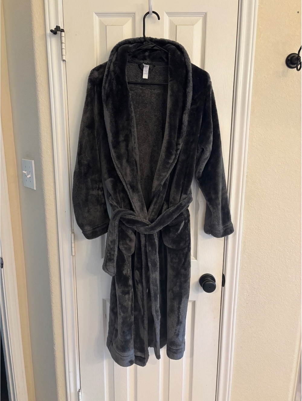 Stars Above Plush Fleece Bath Robe Gray Shawl Collar Belted Pockets Size M/L
